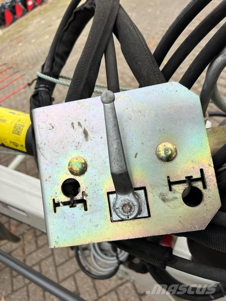 CLAAS Liner 2900 Schwader