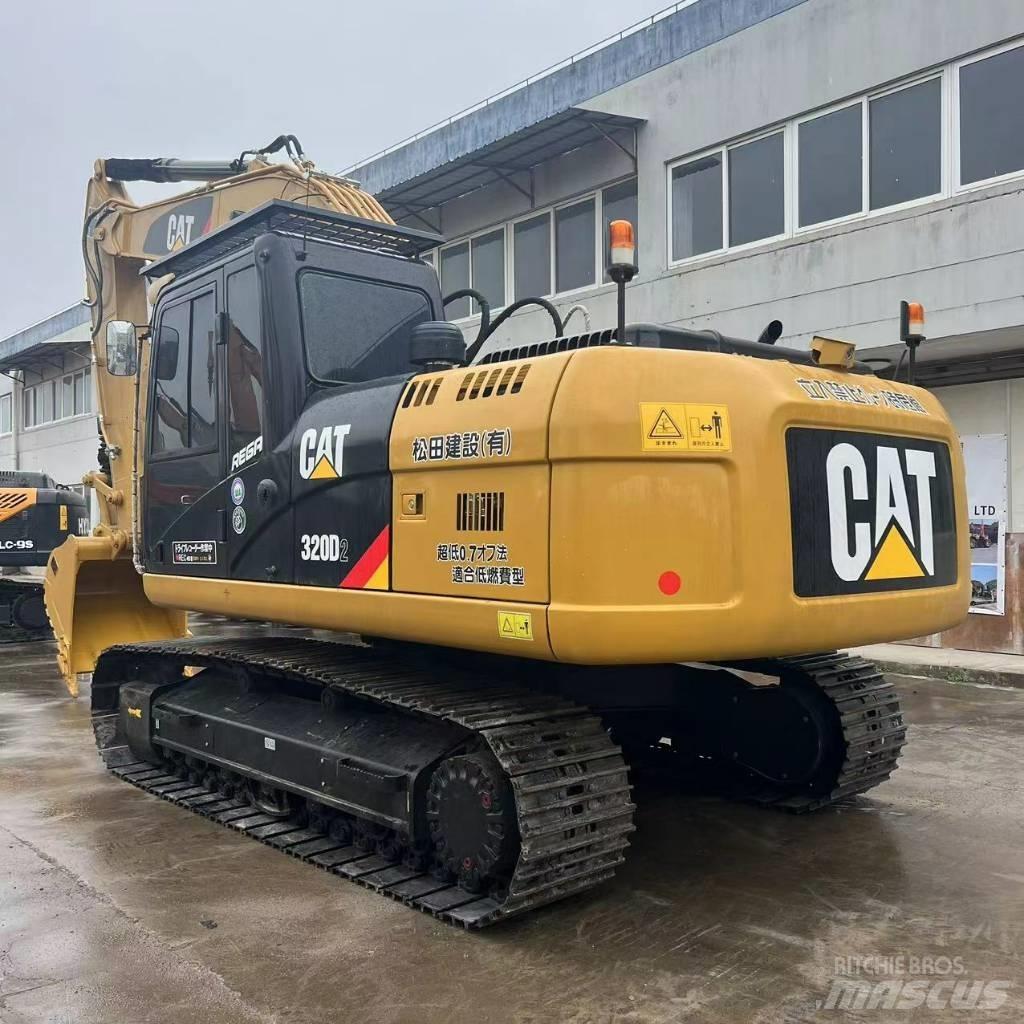 CAT 320D2 Midibagger  7t - 12t