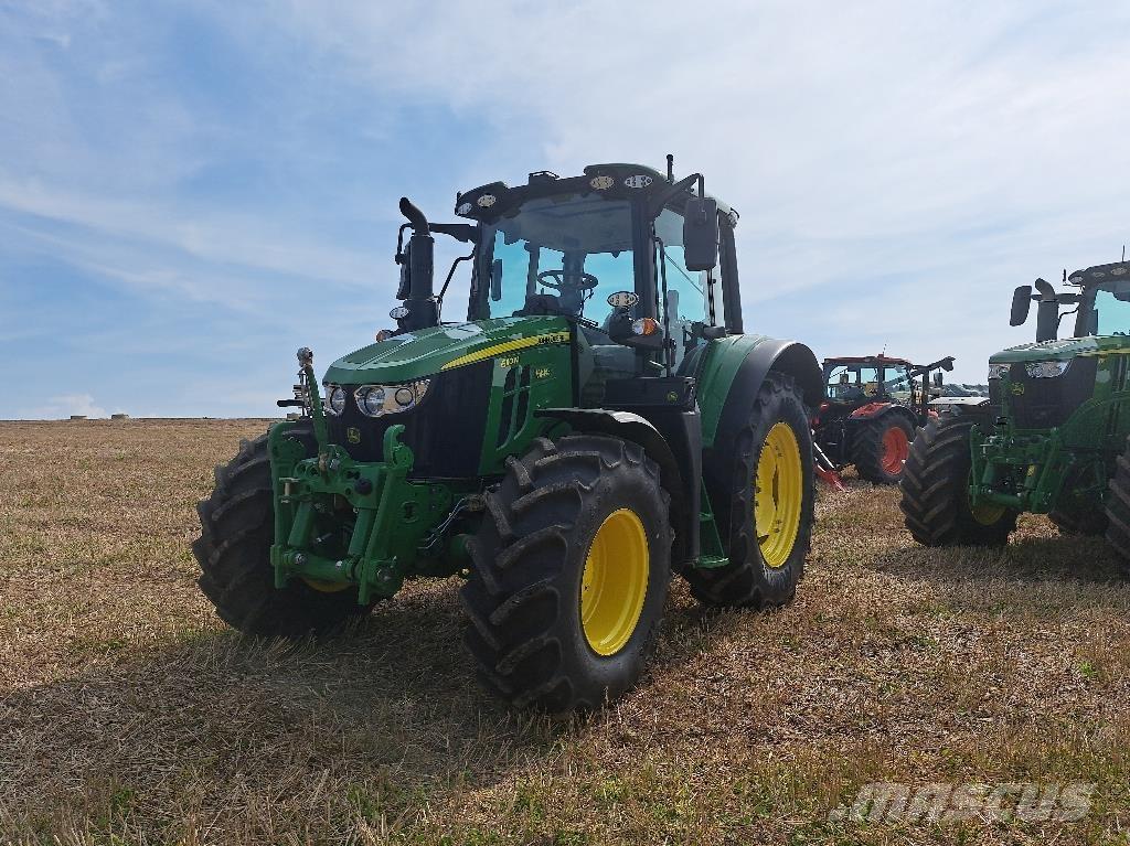 John Deere 6110M Traktoren