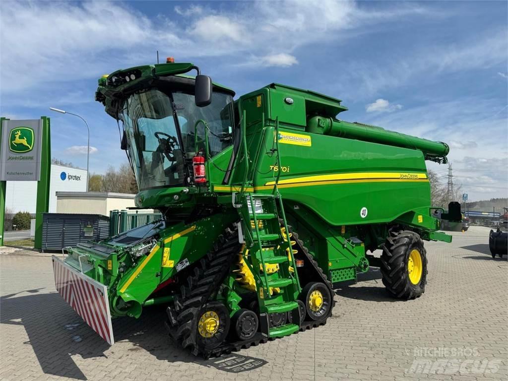 John Deere T670 Mähdrescher