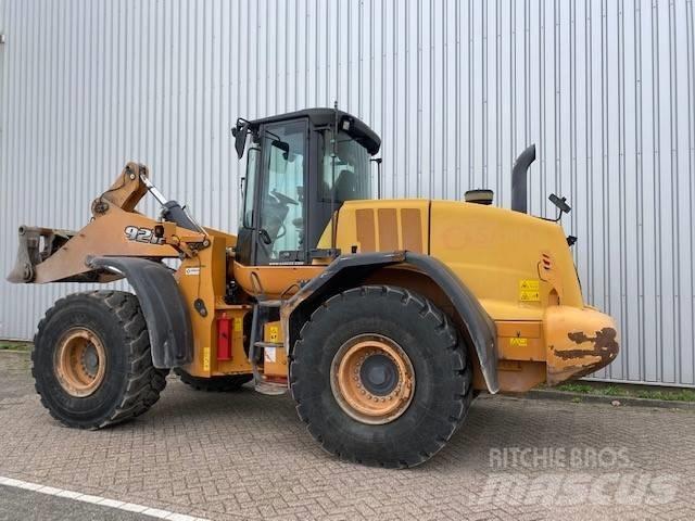 CASE 921F Radlader