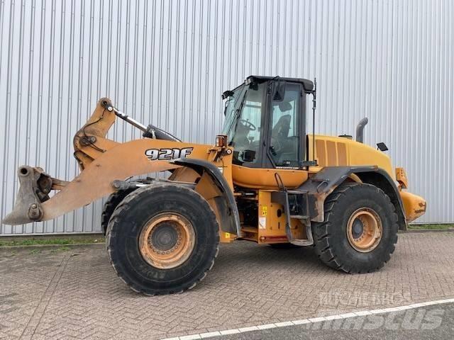 CASE 921F Radlader