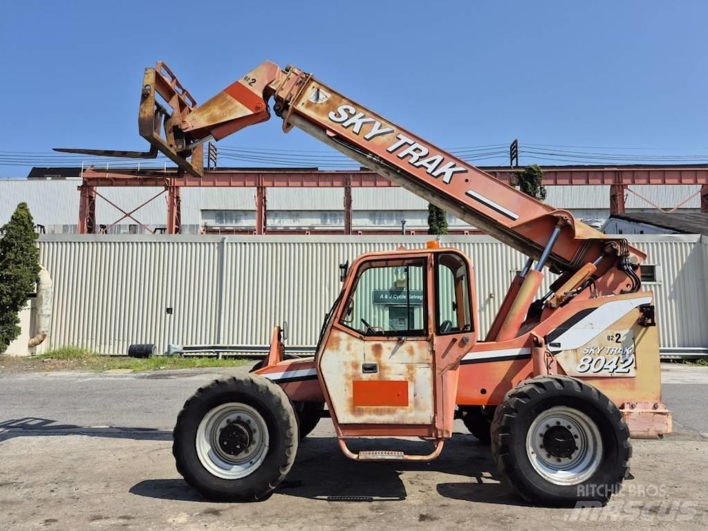 SkyTrak 8042 Teleskoplader