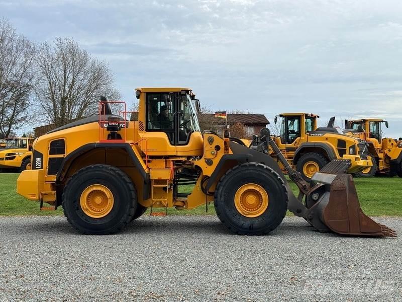 Volvo L 220 H Radlader