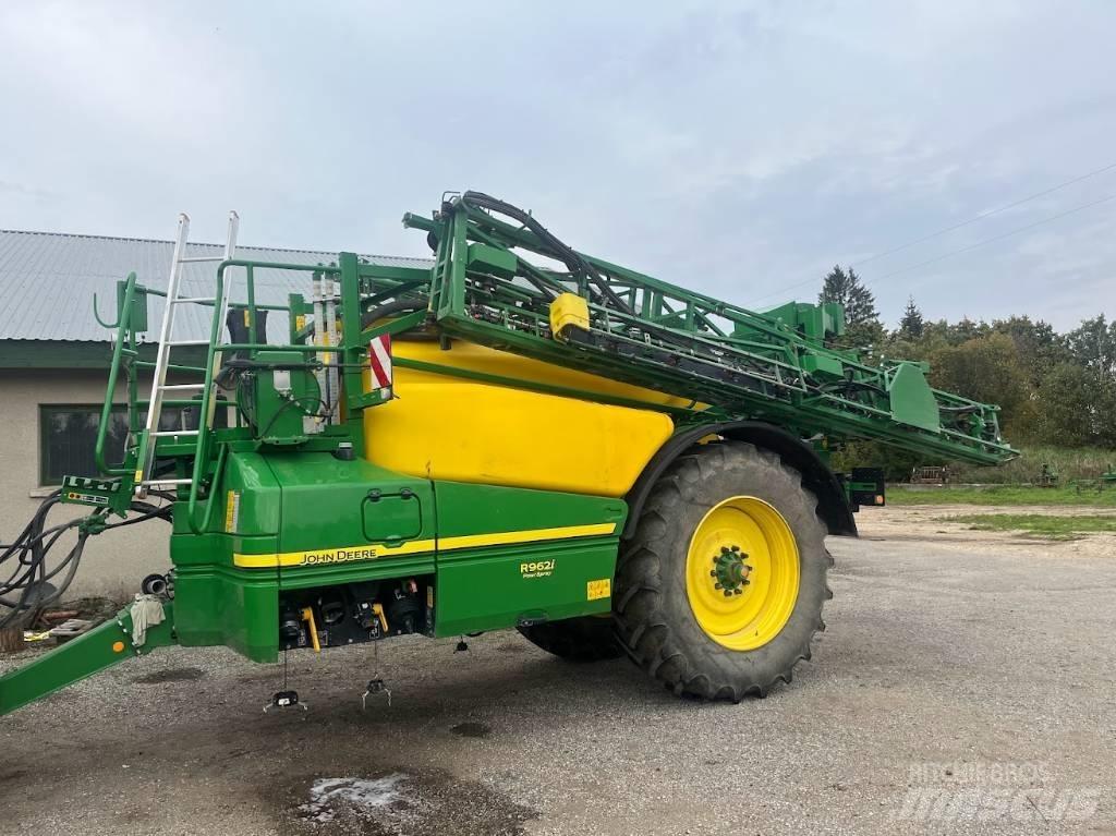 John Deere R 962i Anhängespritzen