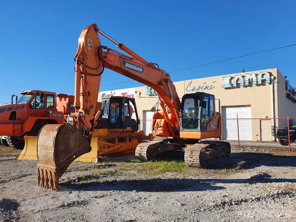 Doosan DX 235 LCR Raupenbagger