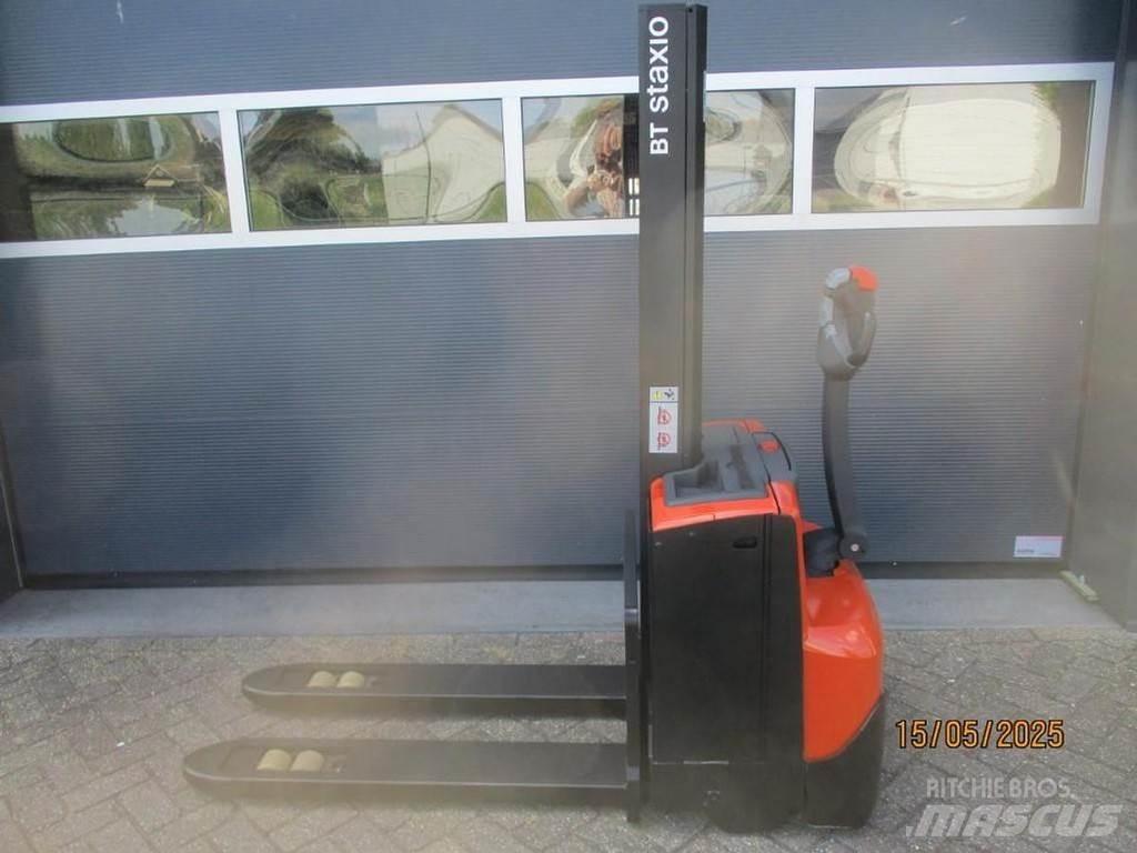 BT SWE 080L Deichselstapler
