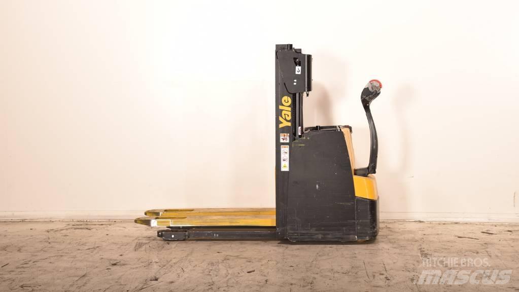Yale MS 14 AC Deichselstapler