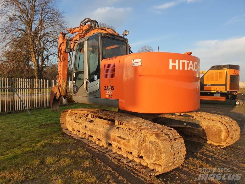 Hitachi ZX225USLC-3 Raupenbagger