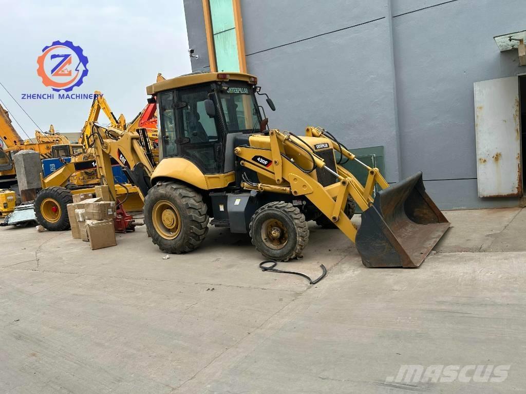 CAT 420 F Baggerlader