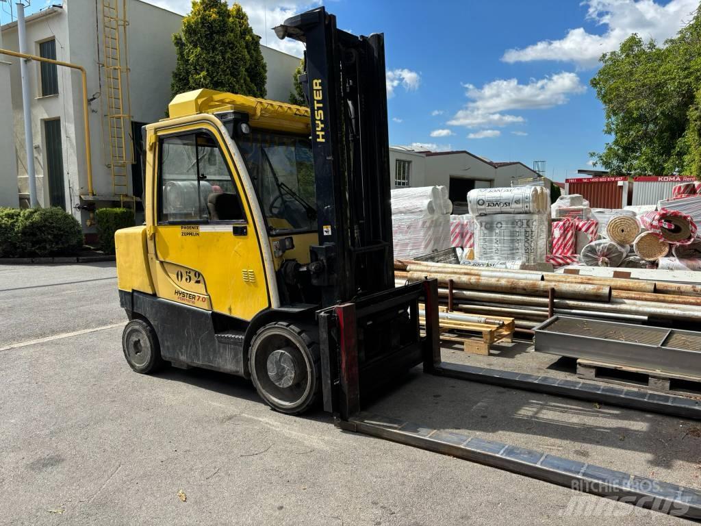 Hyster S 70 FT Gasstapler