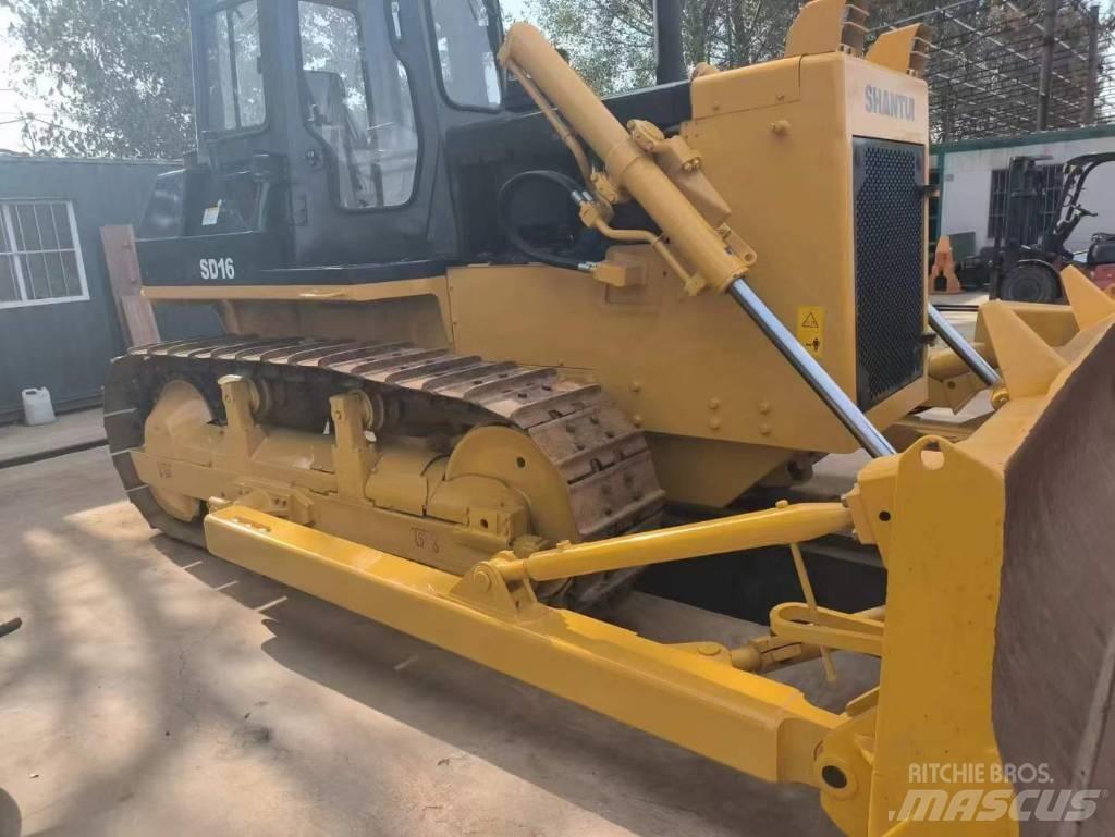 Shantui SD 16 Bulldozer