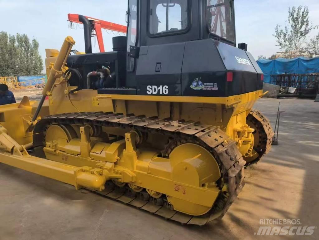 Shantui SD 16 Bulldozer