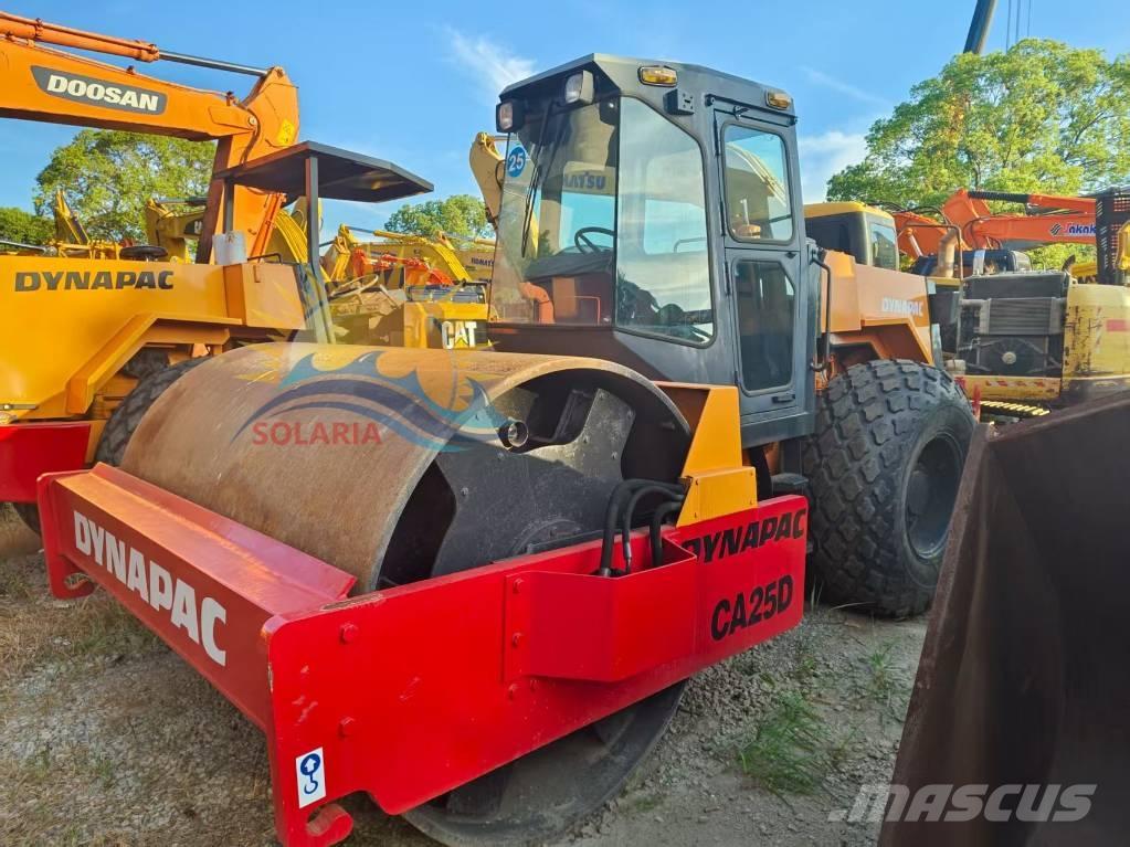 Dynapac CA 25 D Walzenzüge