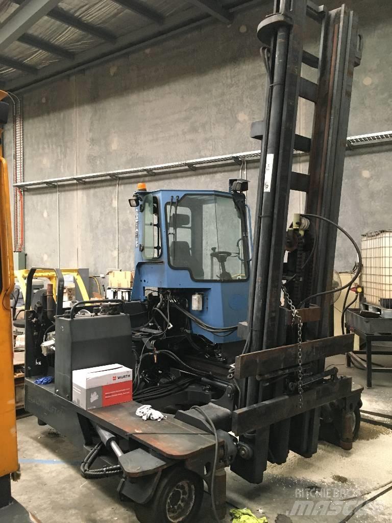 Combilift C 4000 Seitenstapler