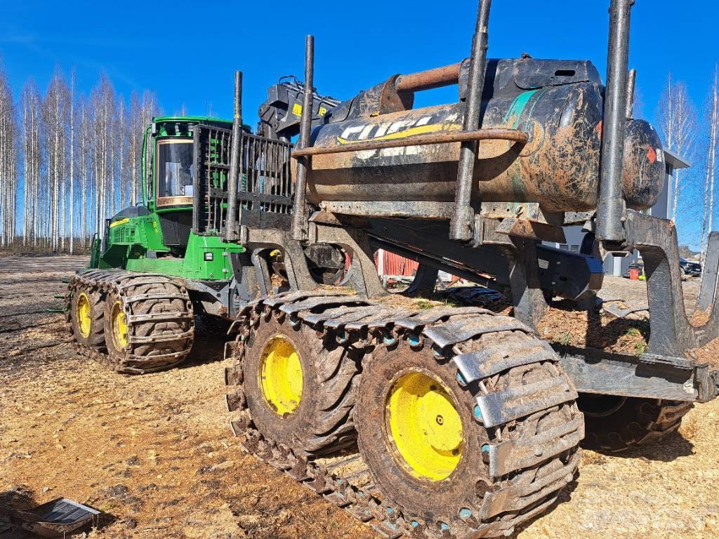 John Deere 1210G Forwarder