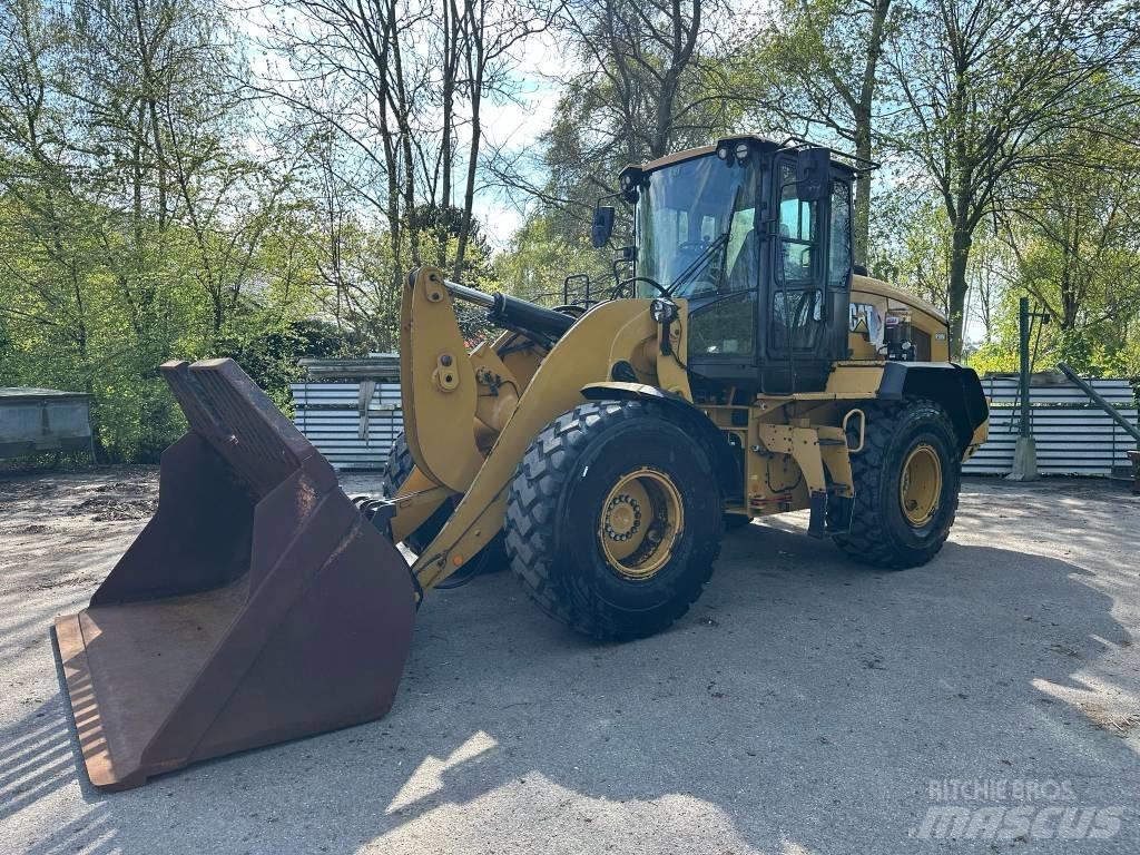 CAT 930M Radlader