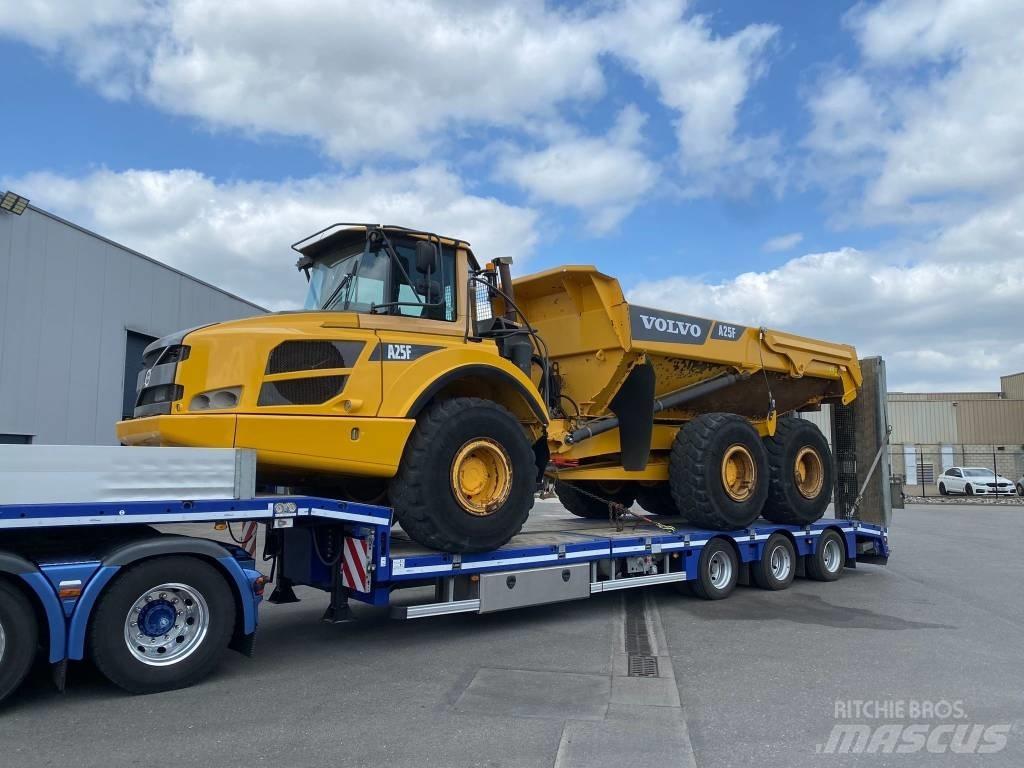 Volvo A 25 F Dumper - Knickgelenk