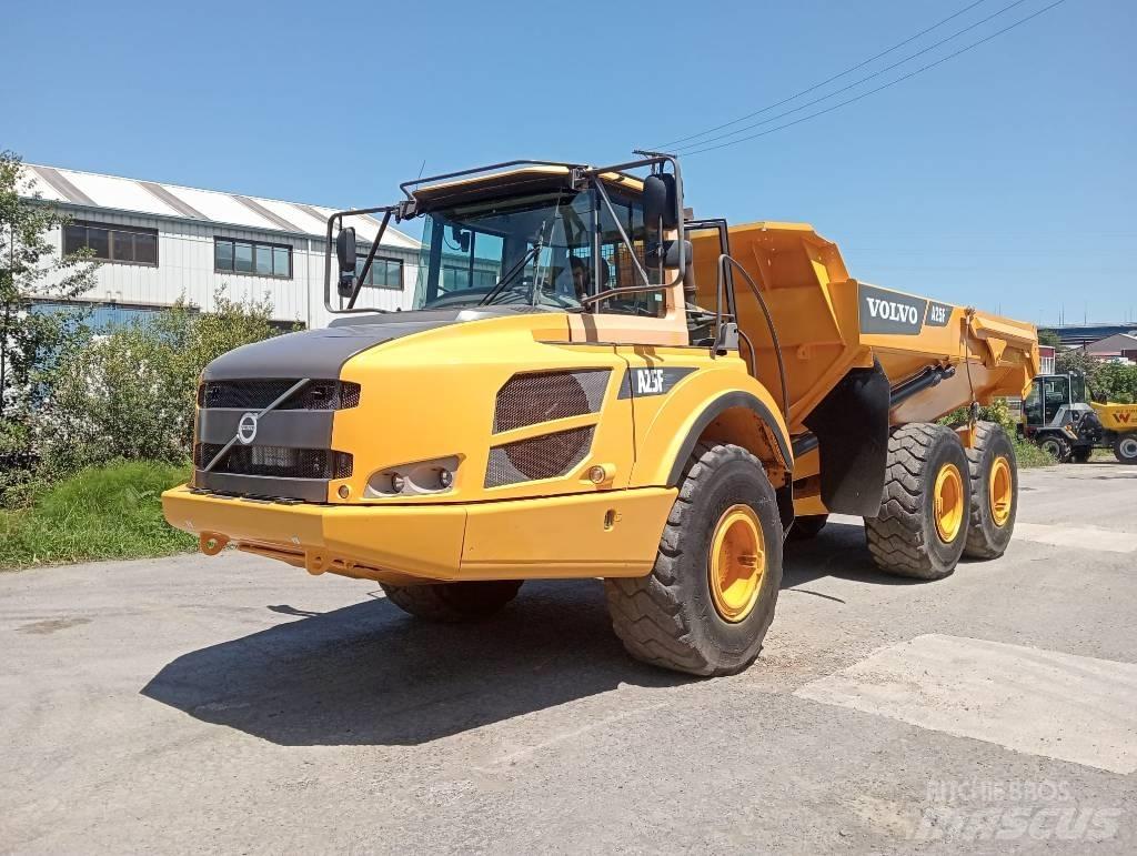 Volvo A 25 F Dumper - Knickgelenk