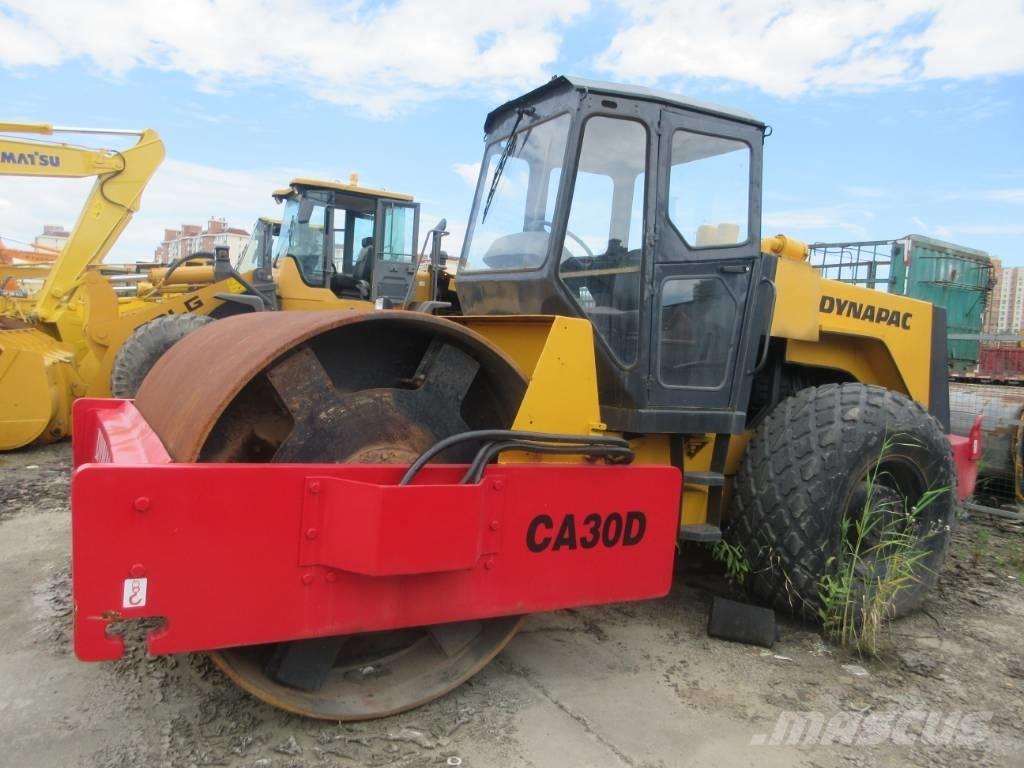 Dynapac CA 30 D Walzenzüge