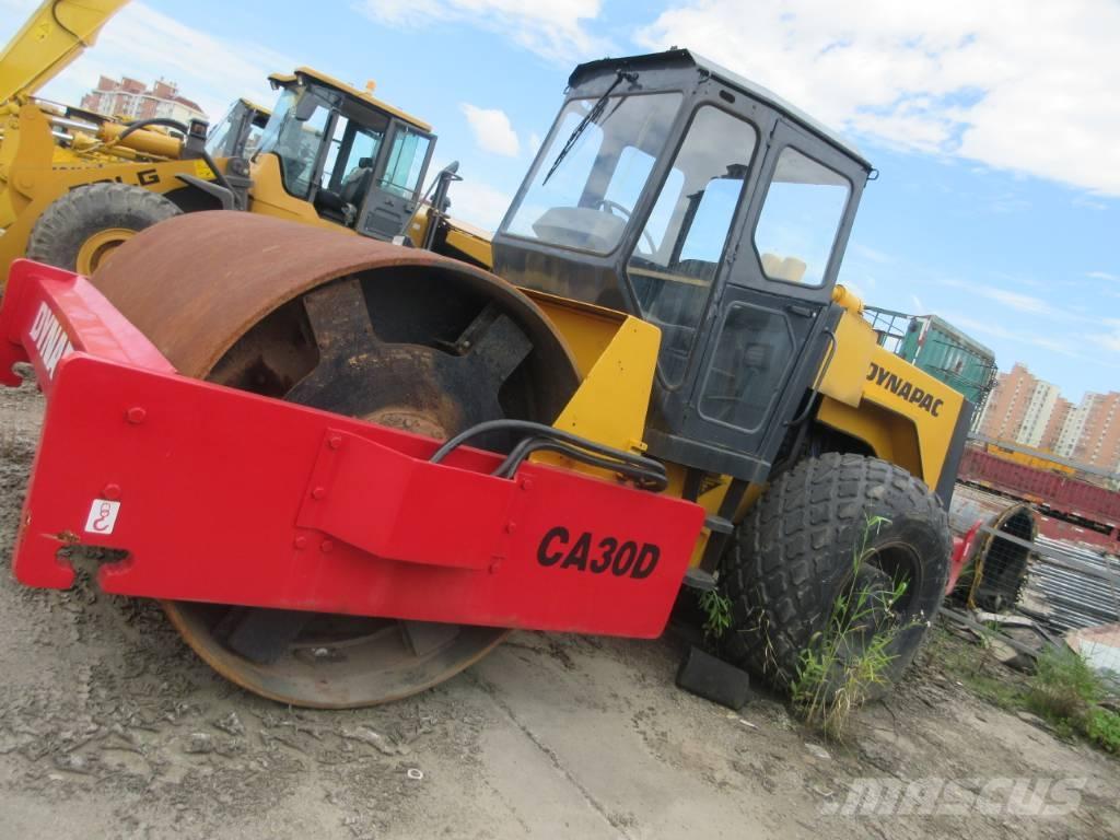 Dynapac CA 30 D Walzenzüge