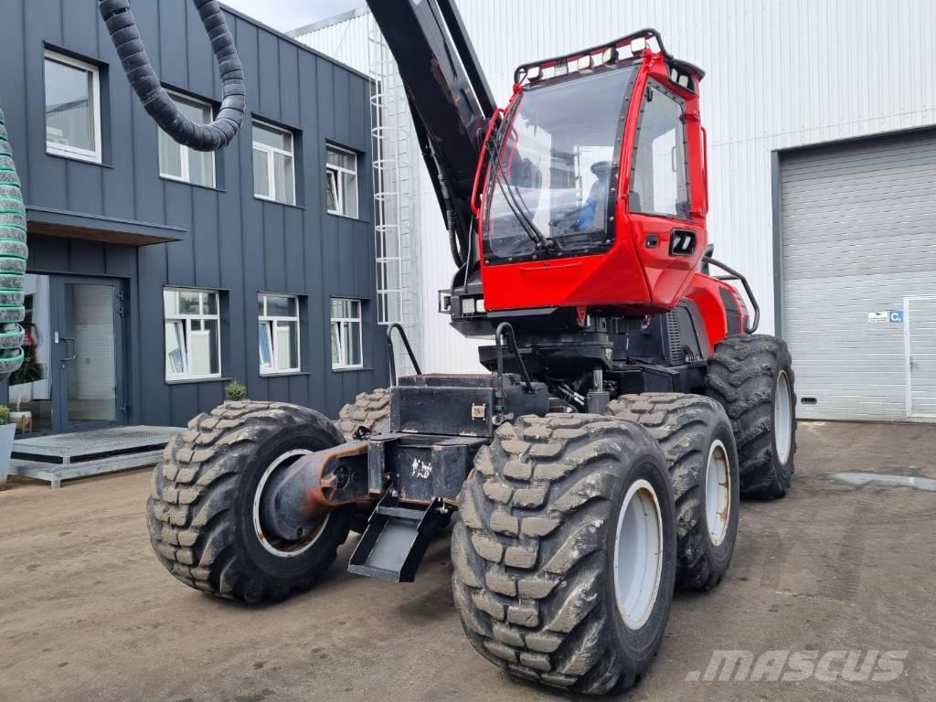 Komatsu 901 Harvester