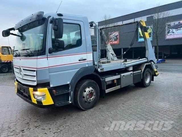 Mercedes-Benz 1327 Kipplader