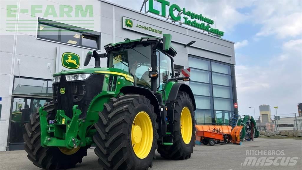 John Deere 7R 330 Traktoren