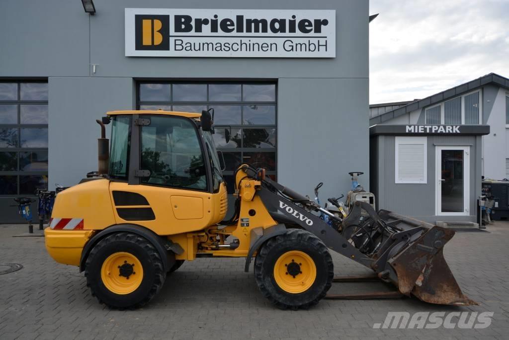 Volvo L 25 F Radlader