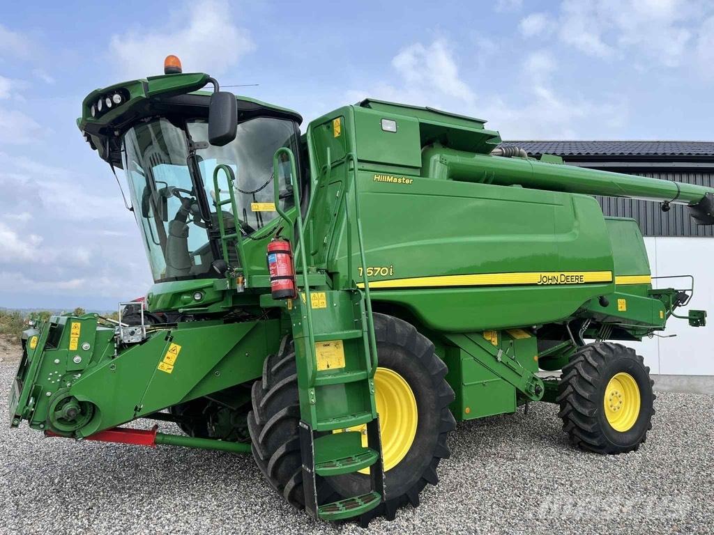John Deere T 670 i Mähdrescher