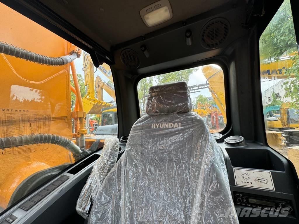 Hyundai 305 LC Raupenbagger