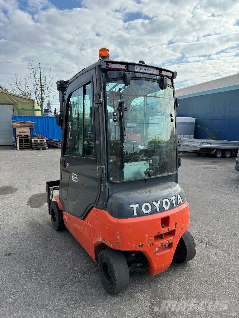 Toyota 8FBM20T Elektrostapler