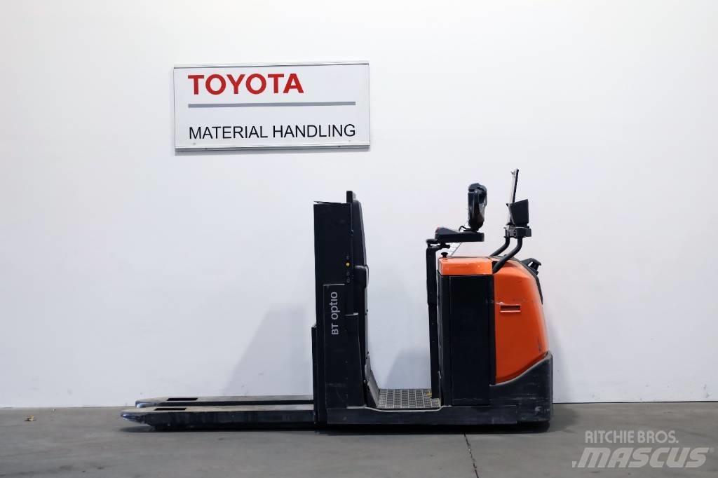 Toyota OSE 120 P Mittelhub-Kommissionierer