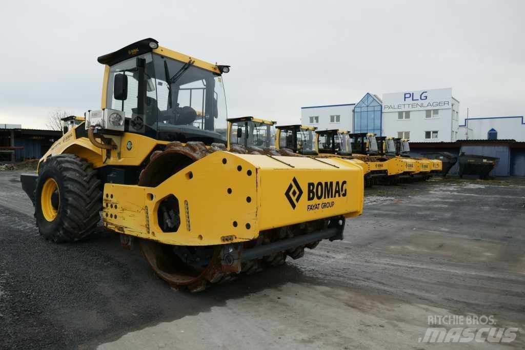 Bomag BW 219 PDH-5 Erdbauwalzen