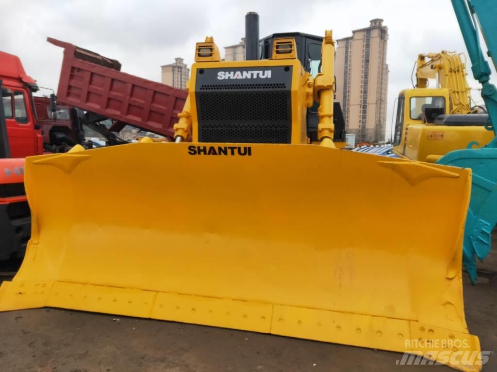 Shantui SD 32 Bulldozer