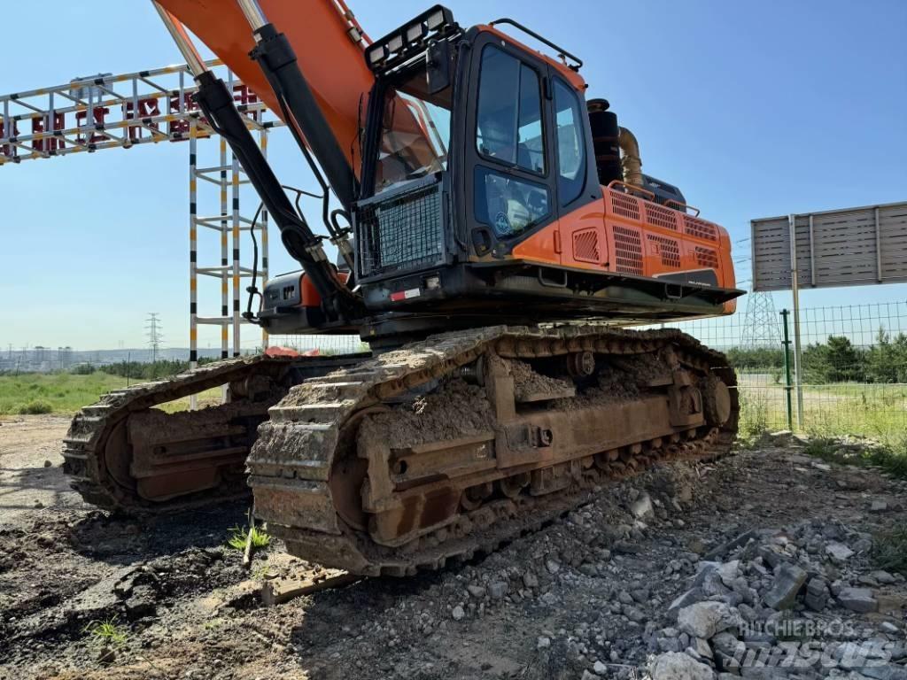 Doosan 520LC-9C Raupenbagger