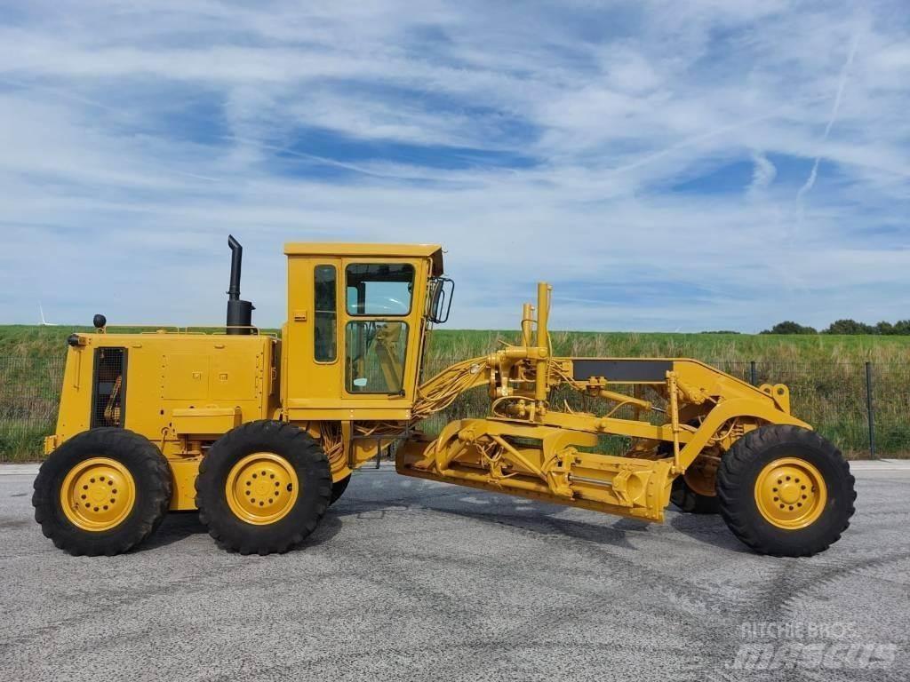 CAT 130 G Grader