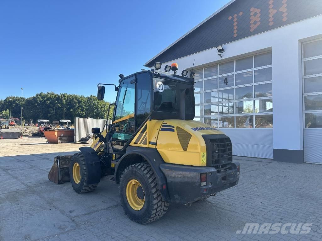 Komatsu WA 80-6 Radlader