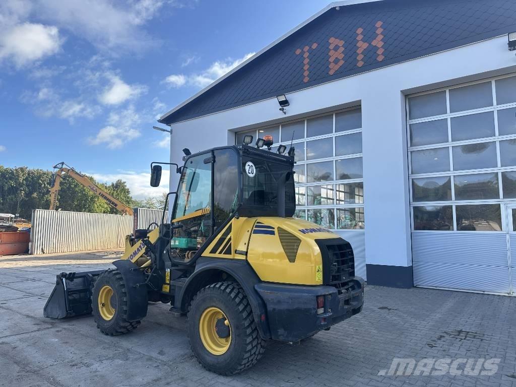 Komatsu WA 80-6 Radlader