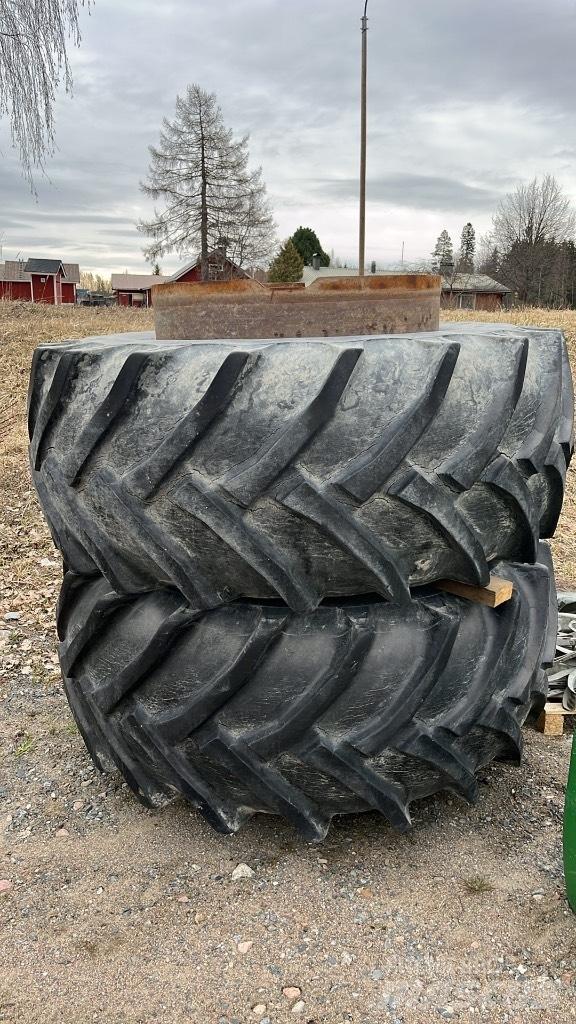 John Deere 4850 Traktoren