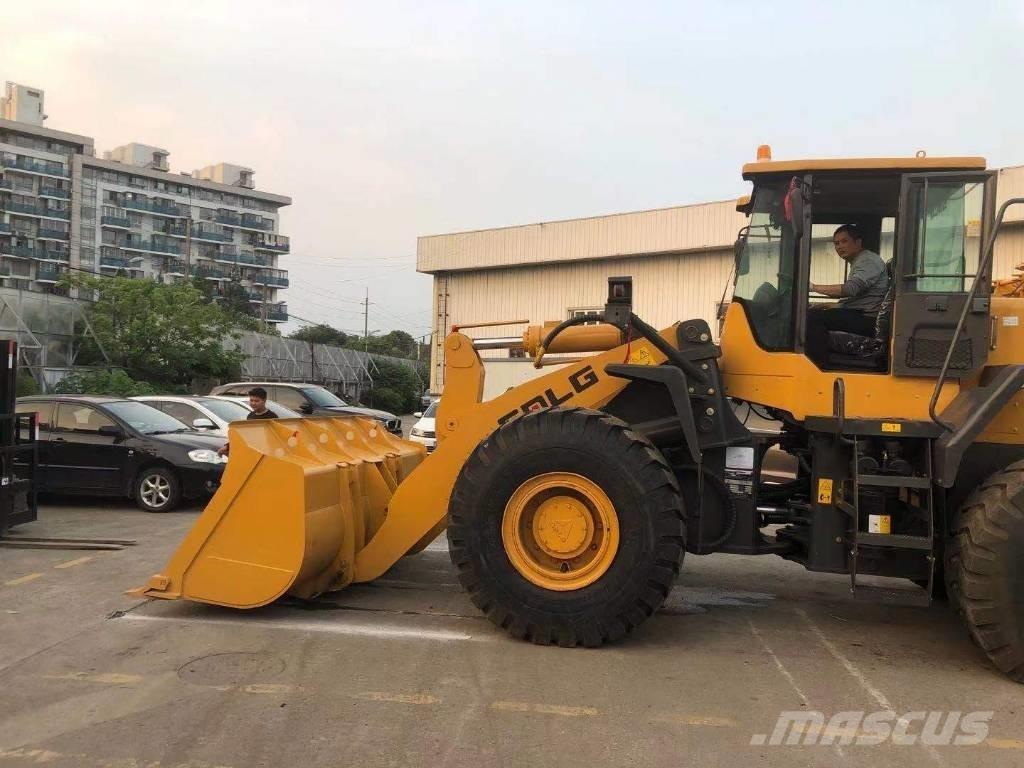 SDLG L 956 F Radlader