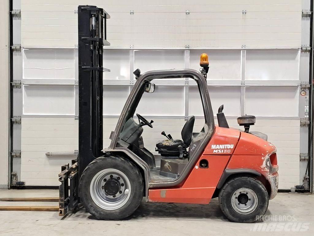 Manitou MSI30D Geländestapler