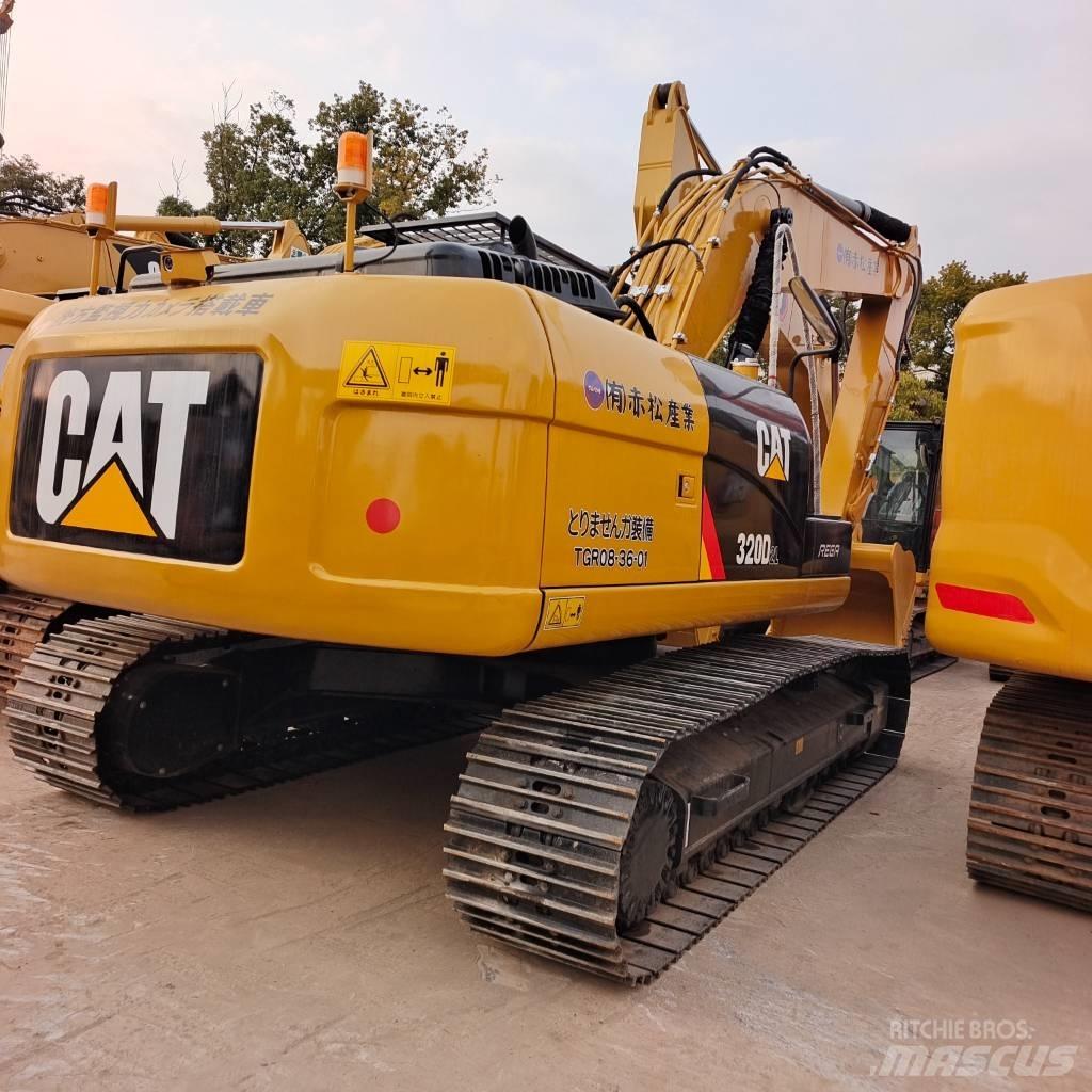 CAT 320DL Raupenbagger