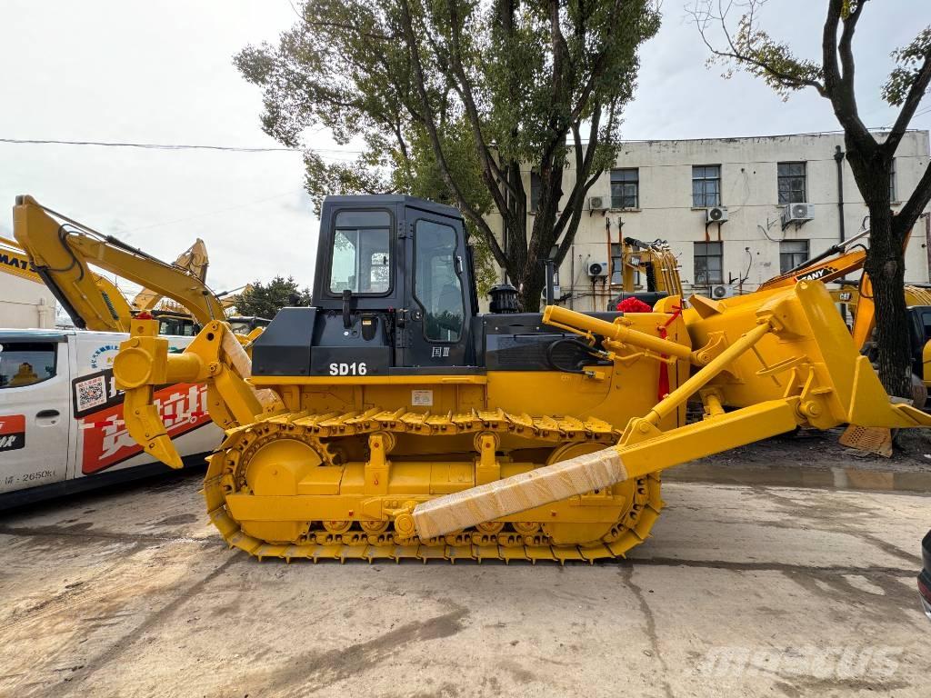 Shantui SD 16 Bulldozer