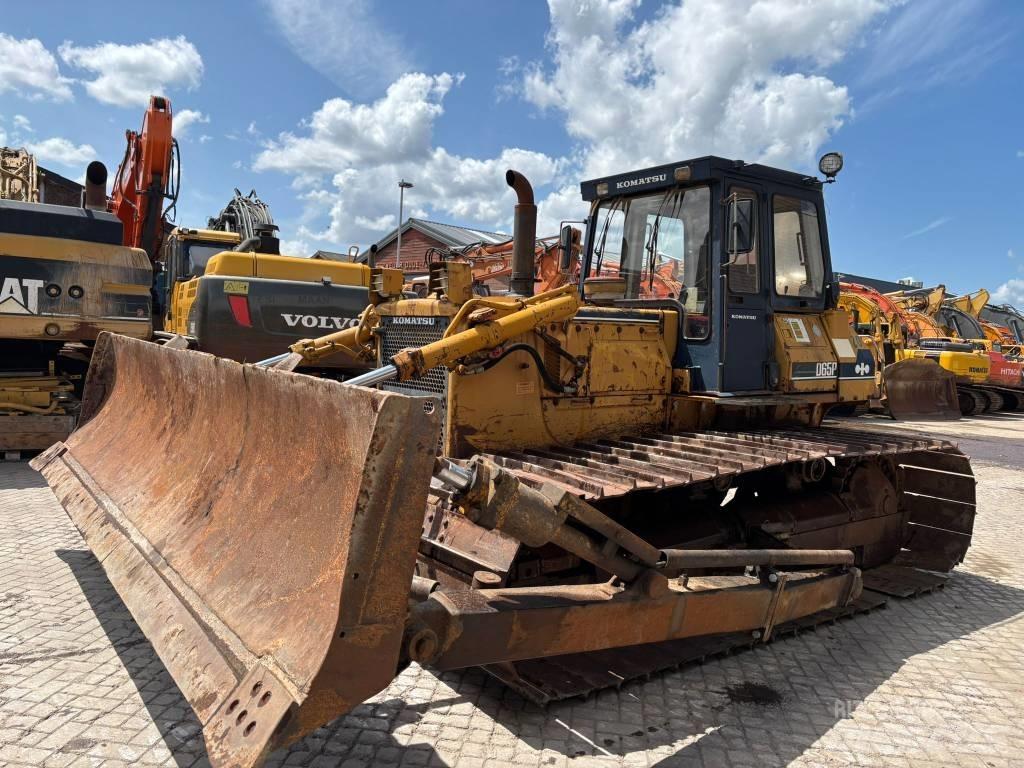 Komatsu D65PX-8 Bulldozer