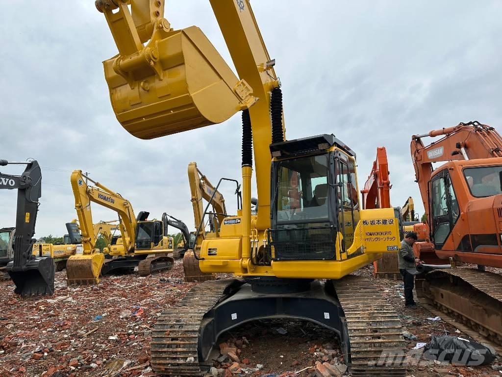 Komatsu PC 220-8M Raupenbagger