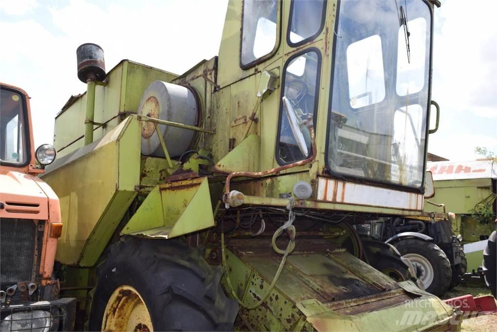 CLAAS Dominator 80 Mähdrescher