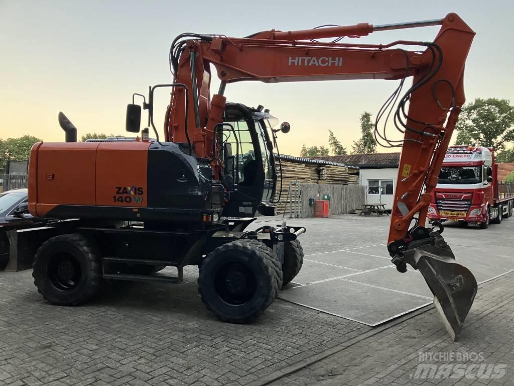 Hitachi ZX140-5B Mobilbagger