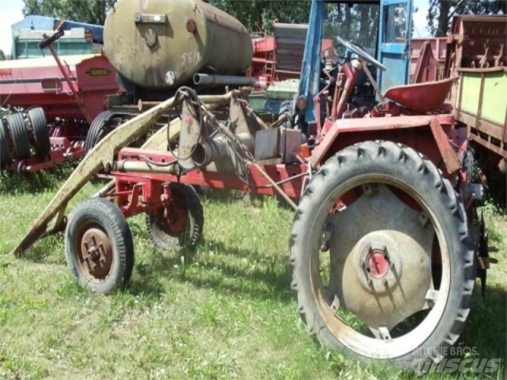 Fortschritt GT 124 Traktoren