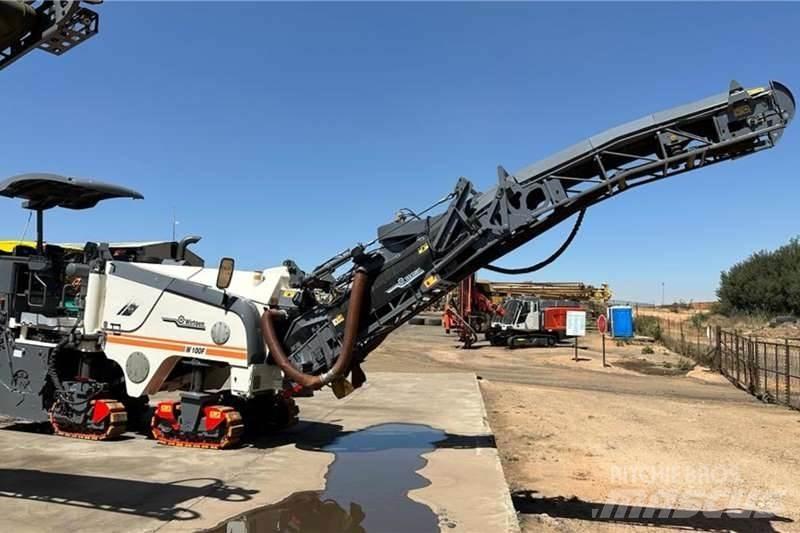 Wirtgen W100 Andere Fahrzeuge